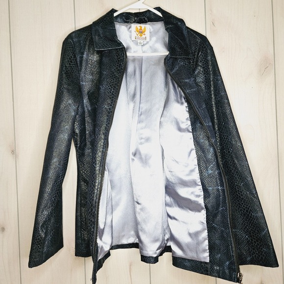 Ameri Mode Women's Blue Faux Snakeskin Jacket LARGE Feather Pull Mob Wife‎ Goth - Picture 6 of 9